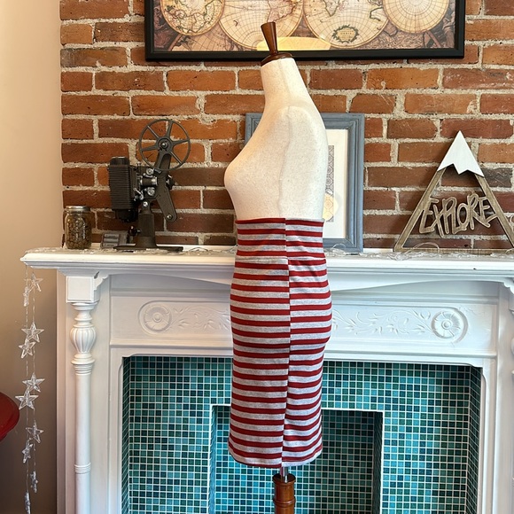 LuLaRoe Red/Gray Striped Cassie Pencil Skirt (XS) - Picture 5 of 6